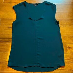 J. Crew Sleeveless V Neck Blouse Size 2